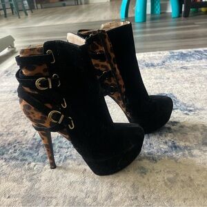 New Look Black and Leopard Heeled Boots